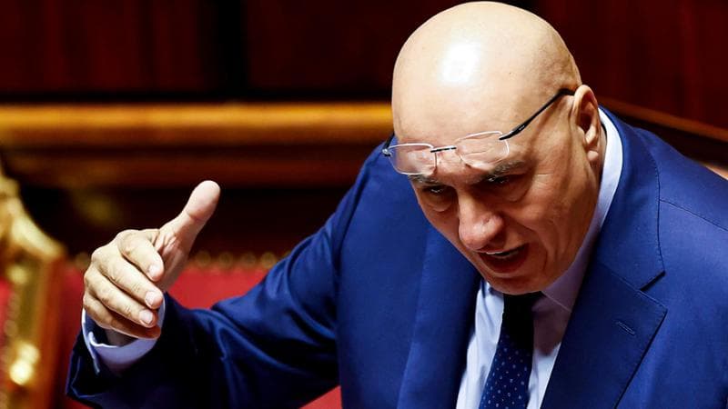 Flotilla, Crosetto avvisa i pacifisti: “Non possiamo difendervi”