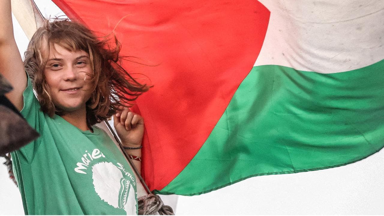 Greta Thunberg sulla Flotilla verso Gaza: "Non ho paura di Israele, temo l'assenza di umanità"