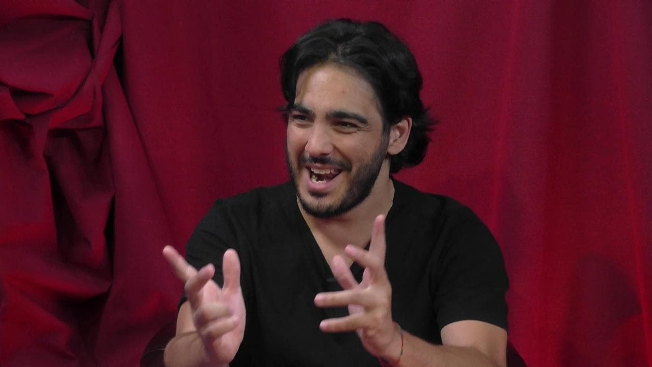 Max Angioni: "A casa ero il Dalai Lama, a scuola il bullizzato. Quando recitai Simba e risero tutti"