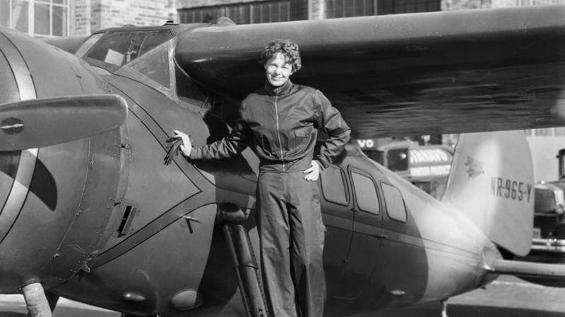 Trump vuole far luce sul mistero dell’aviatrice Amelia Earhart: desecretati i file