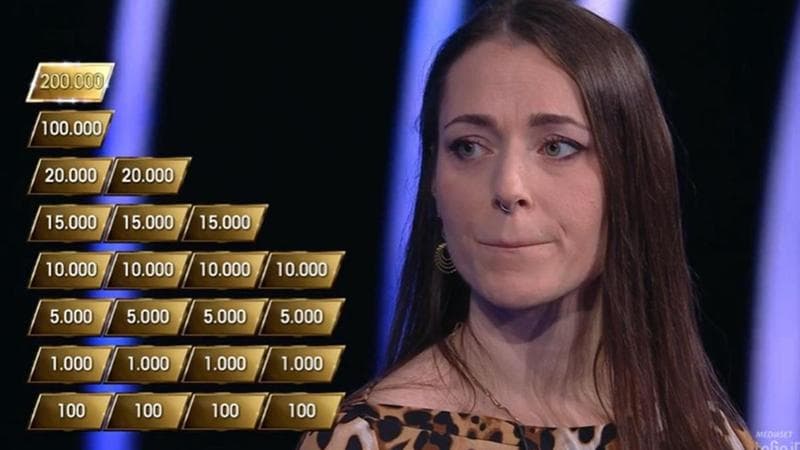 Gerry Scotti in lacrime: Veronica sbanca la Ruota e lui piange con Samira