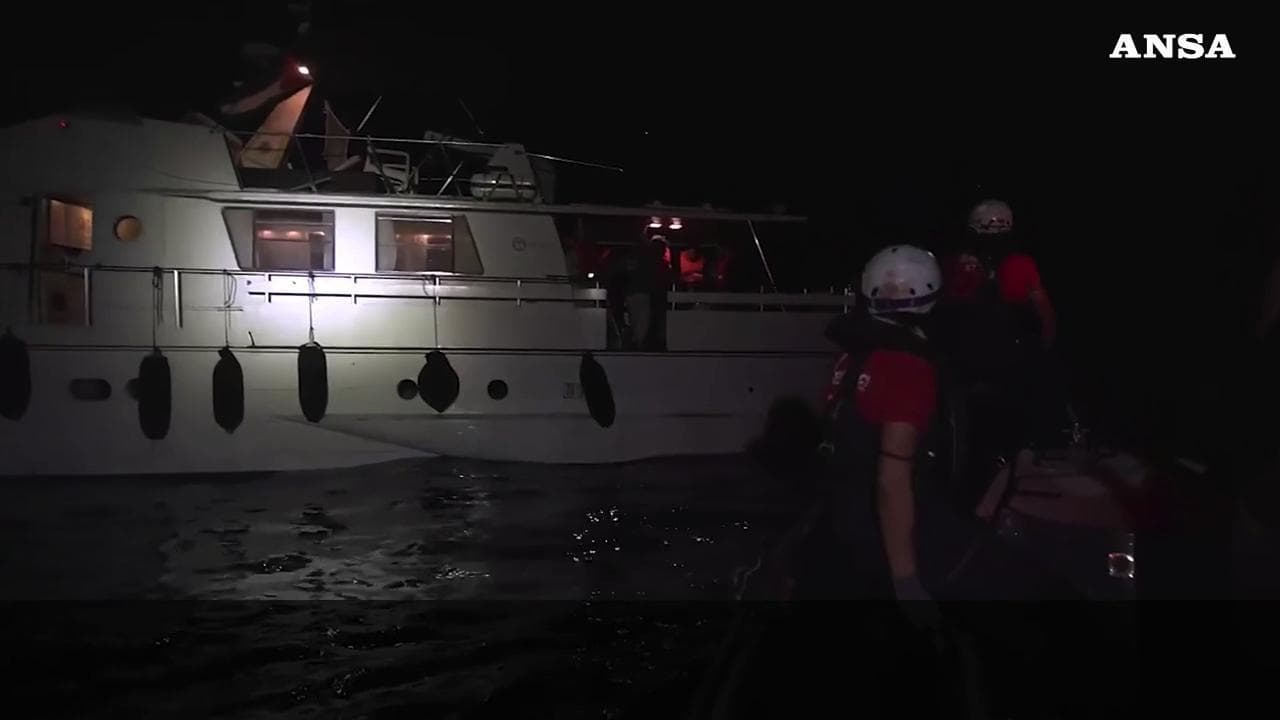 Flotilla, Emergency soccorre una barca della spedizione