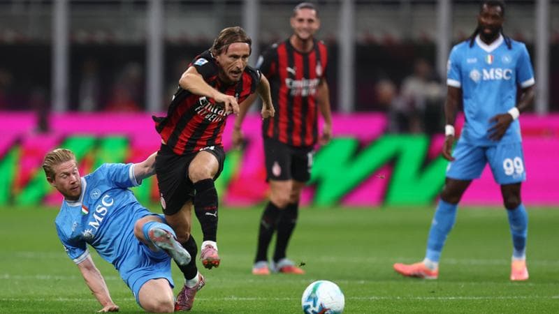 Napoli, Milan e Roma, è uno scudetto a tre piazze. La vetta non era mai stata così affollata