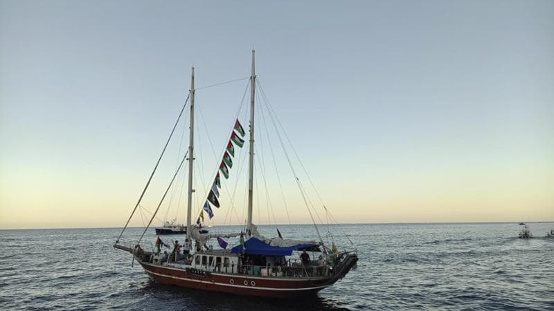 Flotilla al limite delle 120 miglia nautiche, primi contatti con l’esercito israeliano