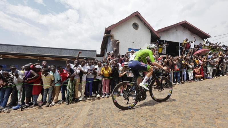 Tadej Pogacar durante il mondiale di Kigali, in Ruanda