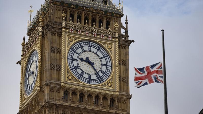 Uk, scontro con la Cina sul maxi bottino della cripto-truffatrice: Londra lo vuole per la Manovra