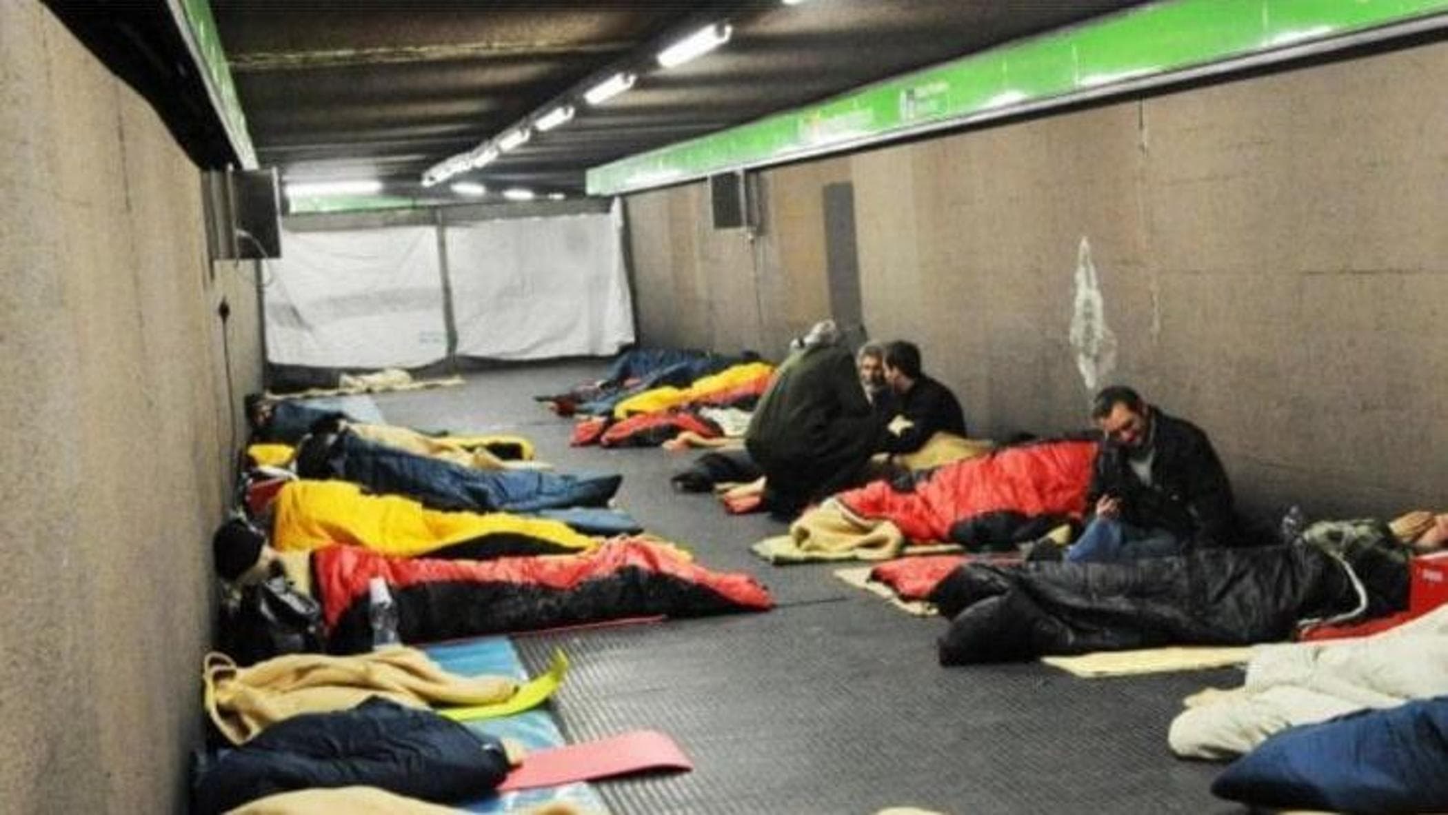 Eşitsizlikler: “İtalyanların yarısı vergilerden kaçar, ancak yoksullar için kurallar katıdır”