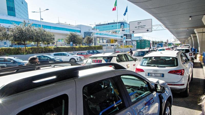 Treviso, tassista denunciato da un turista ebreo: “Non porto sionisti”