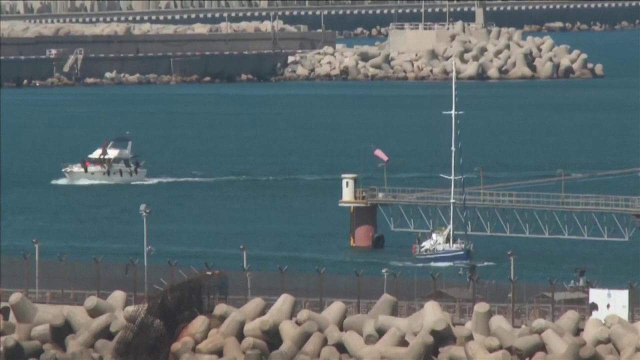 Israele, le barche della Flotilla vengono portate dai militari nel porto di Ashdod