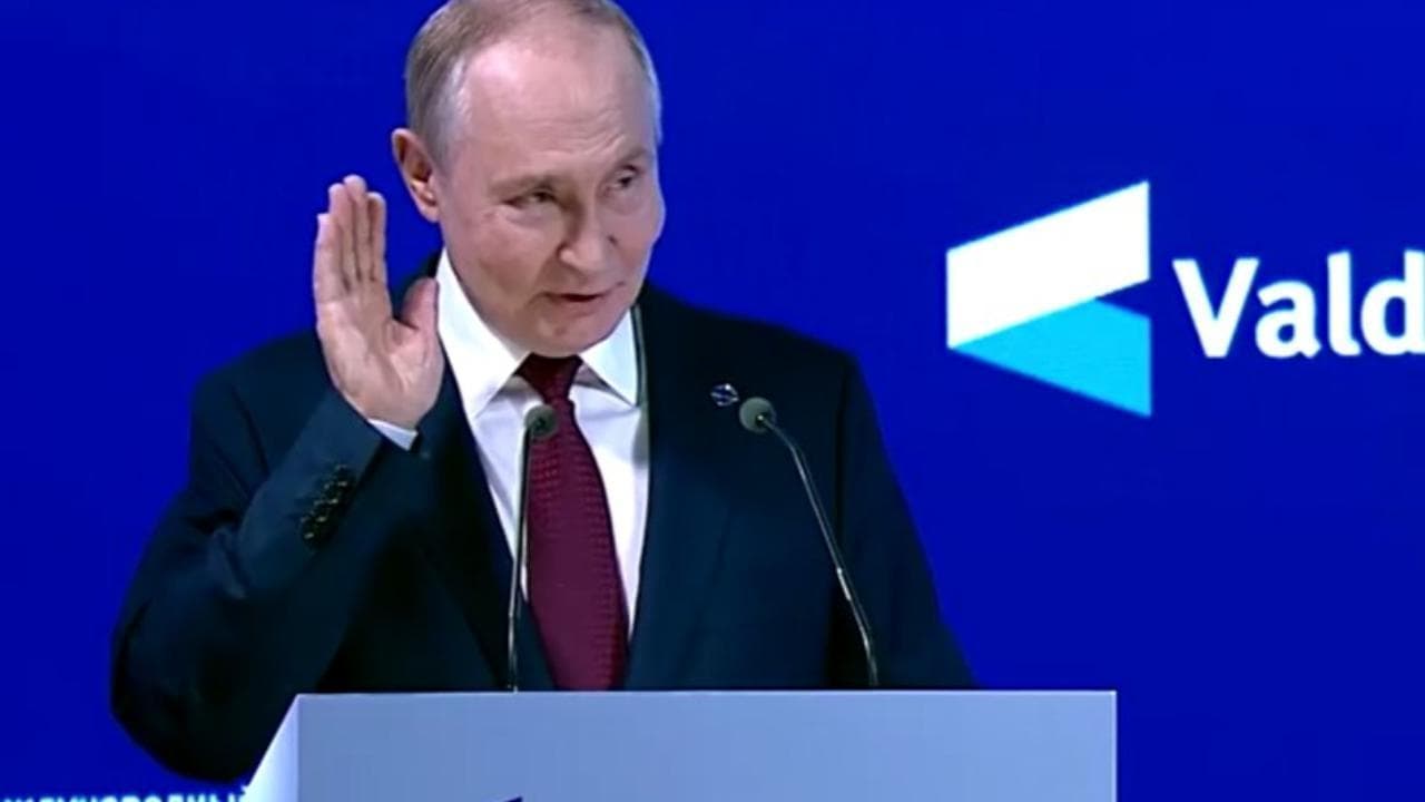 Putin: "L'Europa si sta armando, noi li ascoltiamo. Ma quando ci hanno provocato è andata male”"