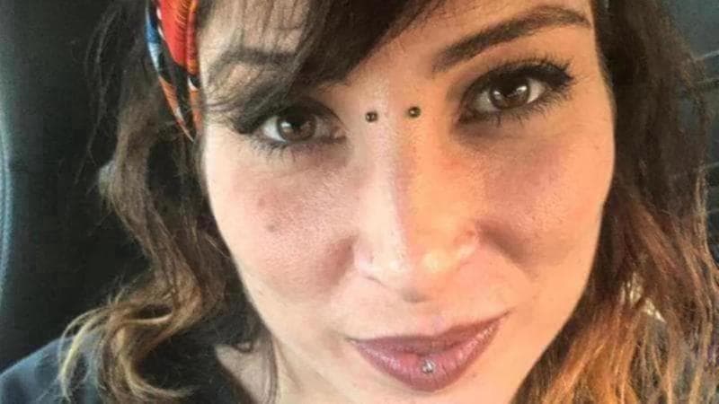 Femminicidio di Cinzia Pinna, i familiari: “No alla madre di Ragnedda ai funerali”