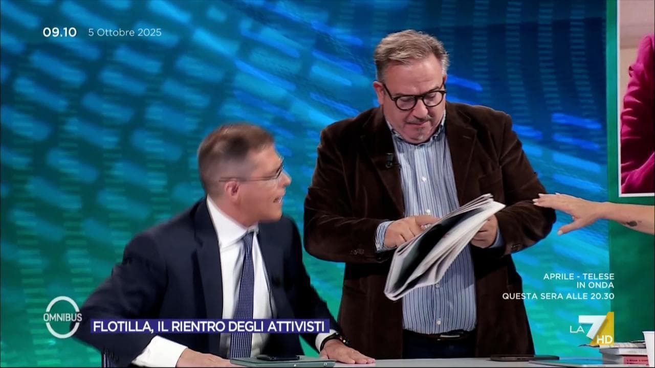 Flotilla, Capezzone: "Finanziati da Hamas". E a Luca Telese che lascia lo studio: "Fascista rosso"