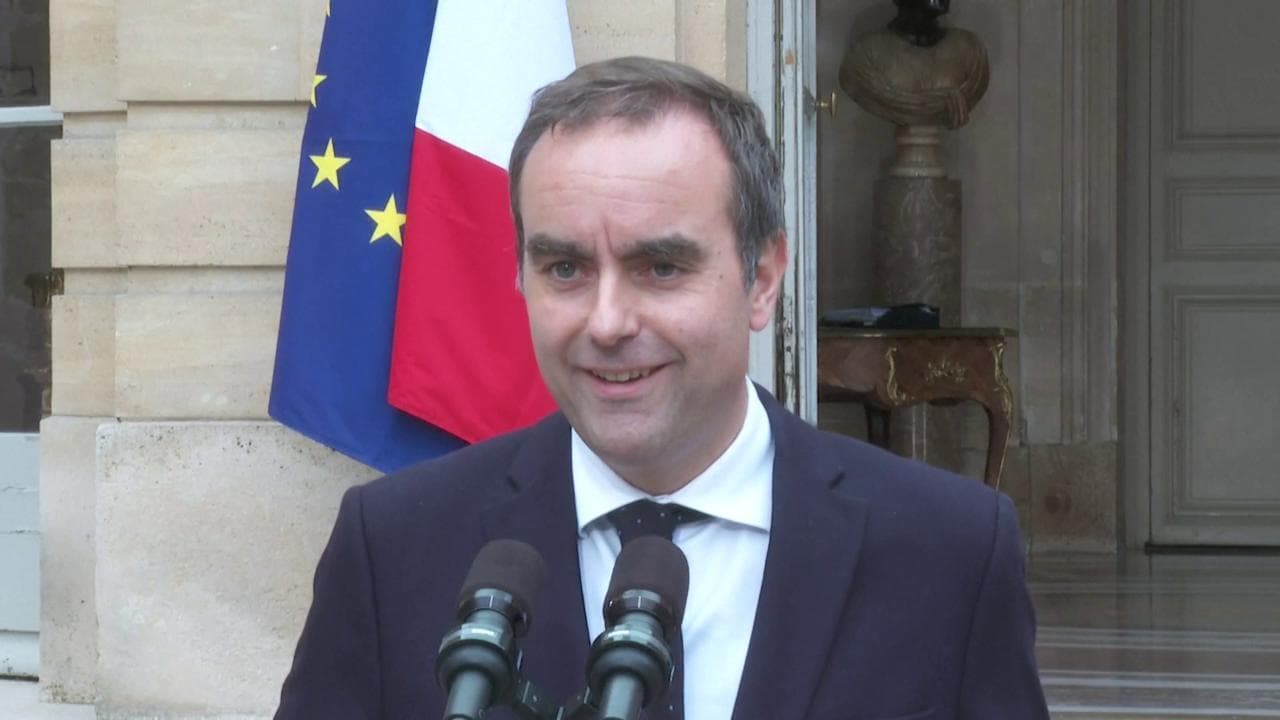 Francia, le dimissioni di Lecornu: "Ero pronto al compromesso, i partiti non lo hanno voluto"
