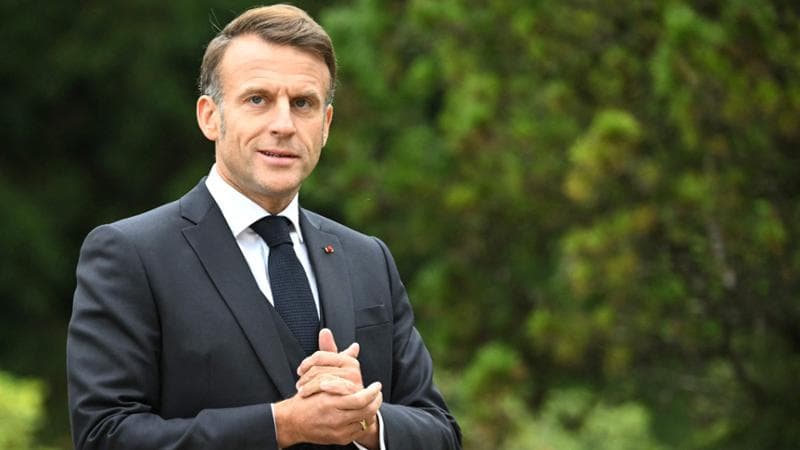 Leader nel mondo, debole a Parigi: sul paradosso di Macron si gioca il destino dell’Europa