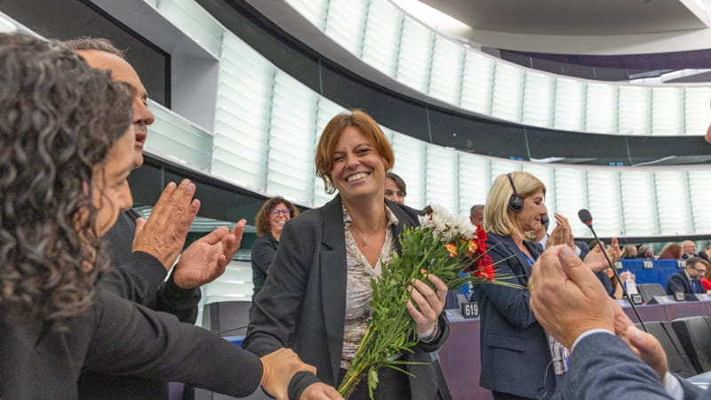No di Strasburgo a Orbán, Salis si salva per un voto: decisivi Ppe e franchi tiratori