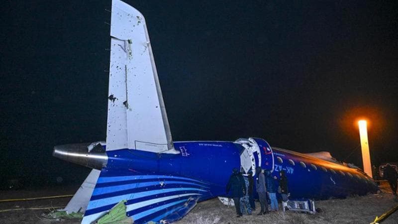 Putin: responsabile per l’aereo azero caduto