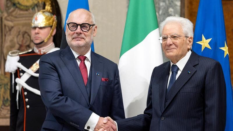 Il capo dello Stato Sergio Mattarella con Alar Karis, presidente della Repubblica di Estonia