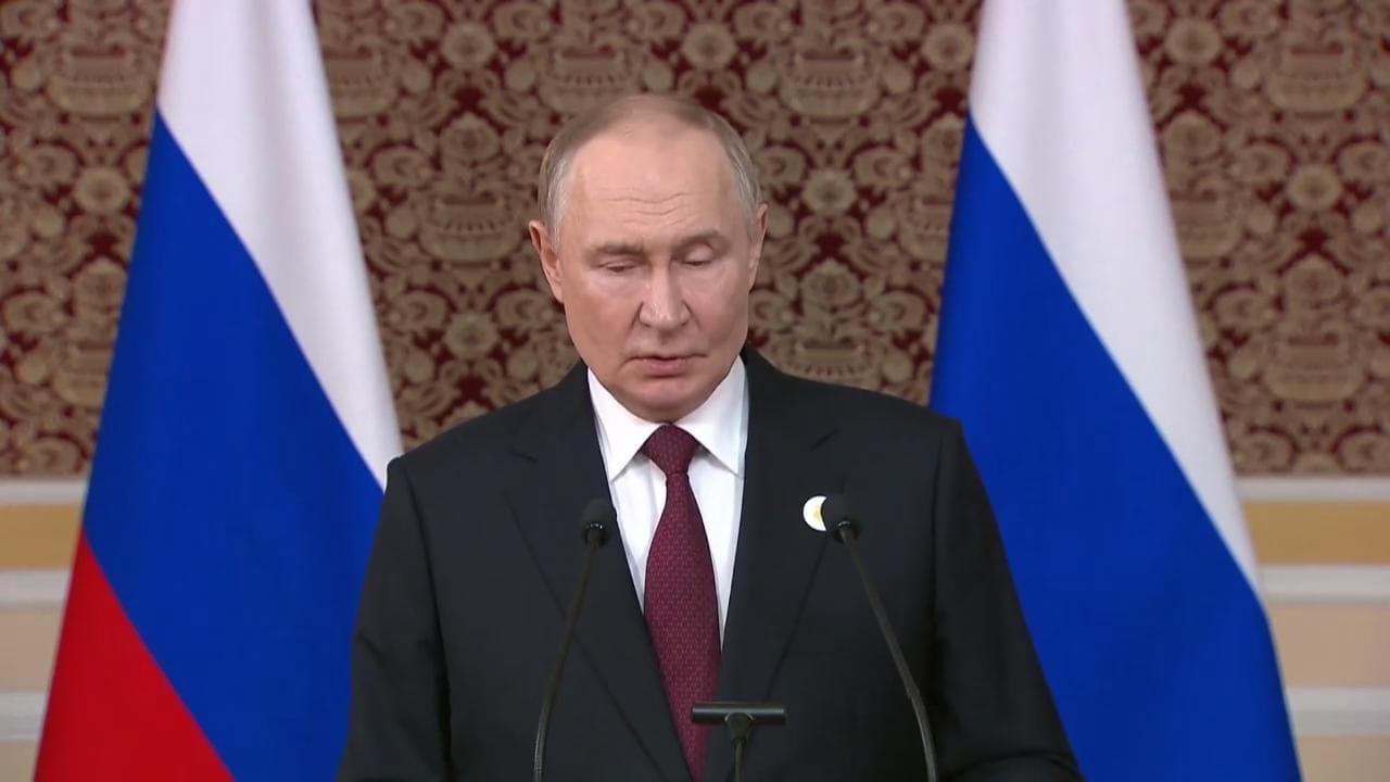 Russia, Putin: "Trump sta facendo molto per la pace"