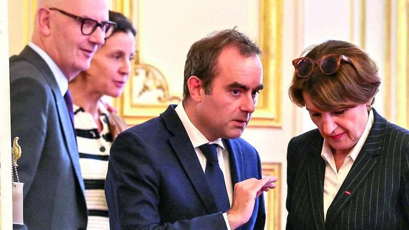 Il giorno della verità per Lecornu “Superare la crisi, unica missione”