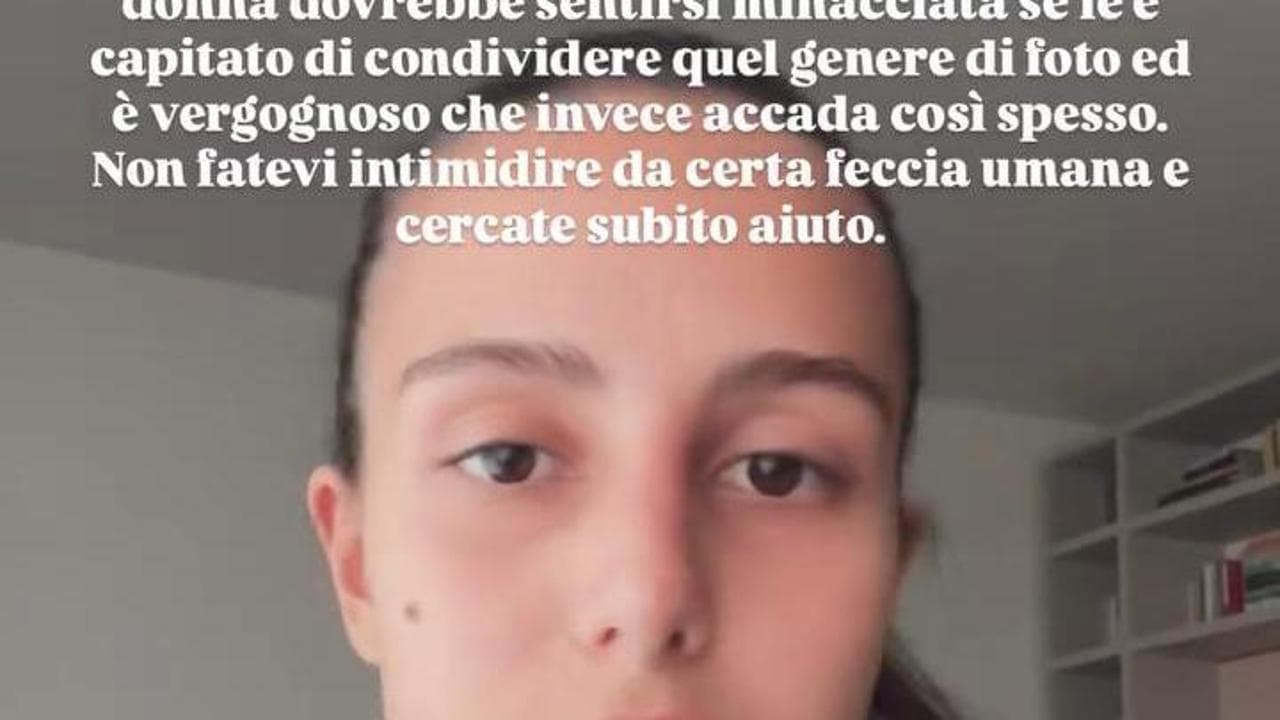 Jolanda Renga ricattata: "Diecimila euro da tua madre Ambra o pubblichiamo le tue foto nuda"