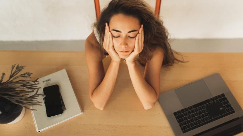 Liberi professionisti a rischio “burnout”
