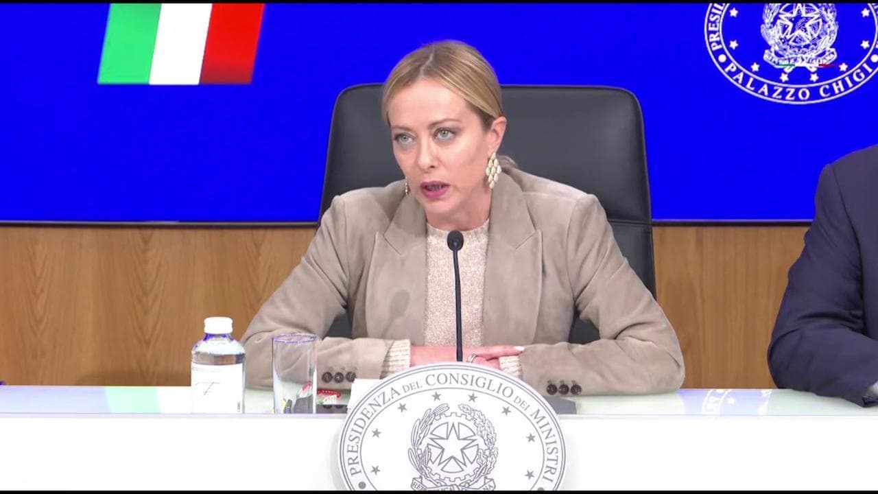Meloni: "Manovra seria che si concentra su famiglia, riduzione tasse, sostegno a imprese e sanità"