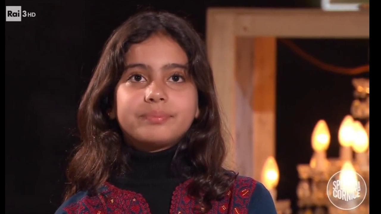 Gaza, bimba di 11 anni in tv: "Sono senza mamma, temo per i fratelli". E Cucciari si commuove