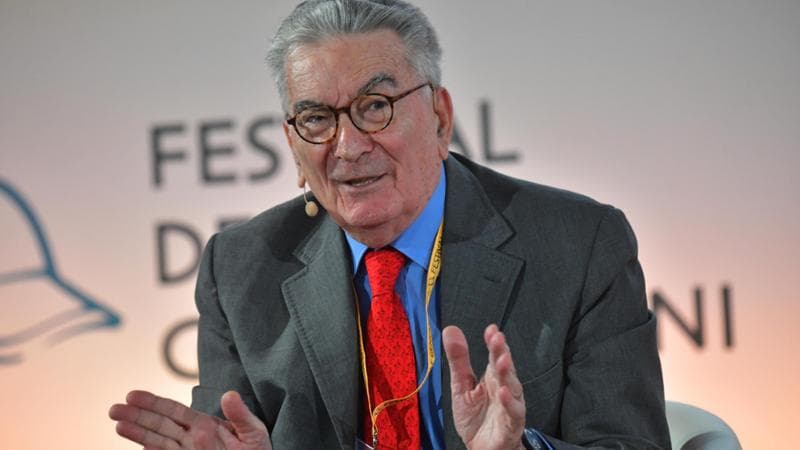 Pasquino: “Meloni arrogante in una democrazia di bassa qualità”