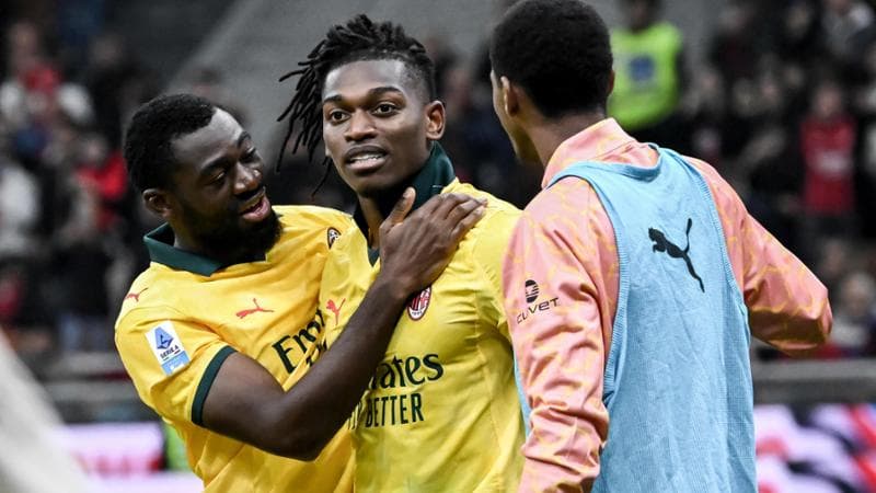 Leao festeggia il gol