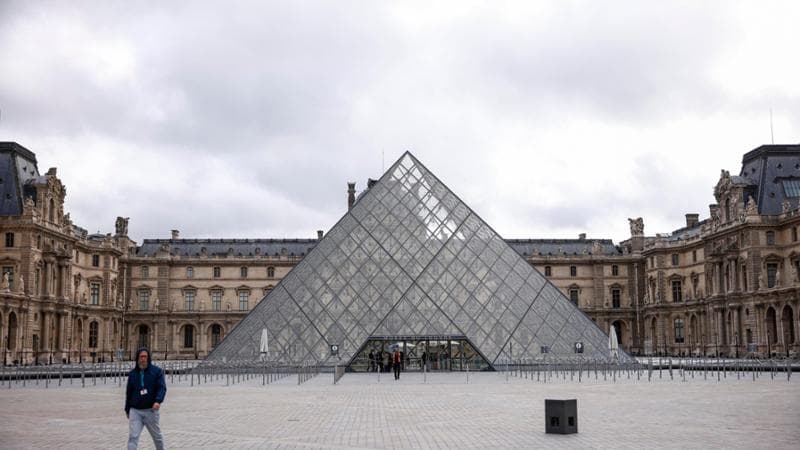 Louvre, maxi-spese, guasti e poca sorveglianza: gli allarmi inascoltati sulla sicurezza delle opere