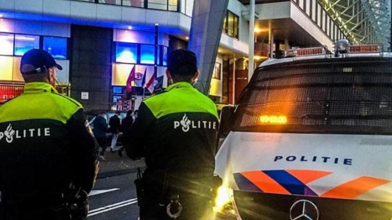 Champions, 230 tifosi del Napoli fermati “per evitare disordini” a Eindhoven
