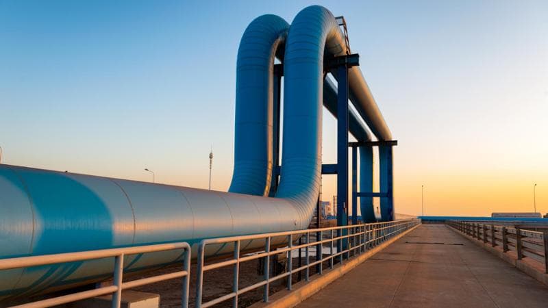 Petrolio e gas restano i pilastri del sistema energetico mondiale