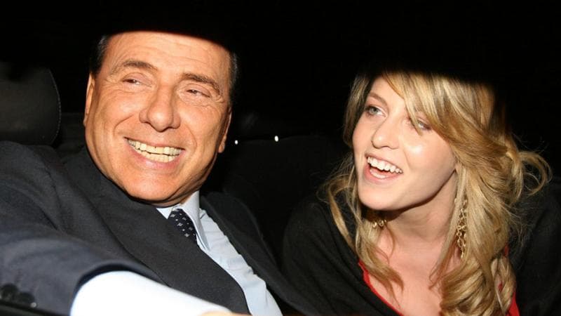 Silvio Berlusconi con la figlia Barbara, in una immagine di archivio