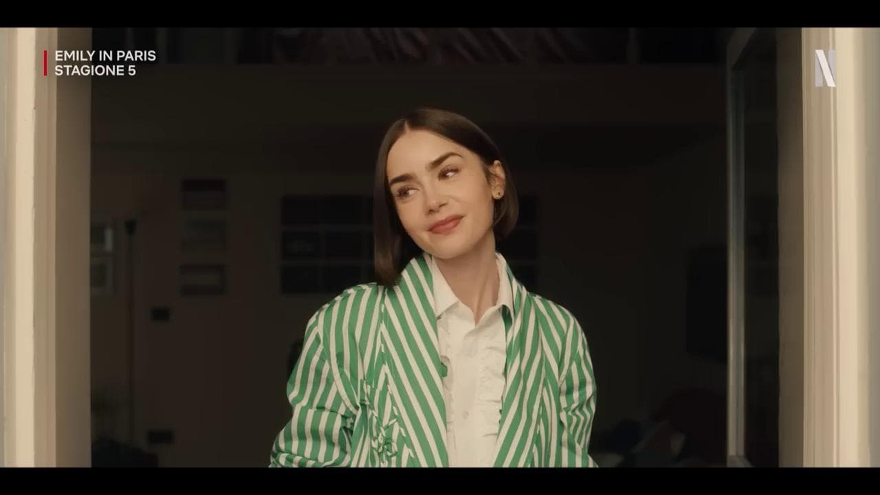 "Emily in Rome", la quinta stagione della serie di Lily Collins riparte da Roma, poi Venezia...