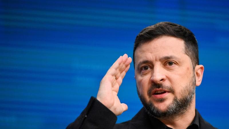 Asset russi, niente accordo. Il via libera slitta a dicembre, Zelensky: “Dateci i missili”