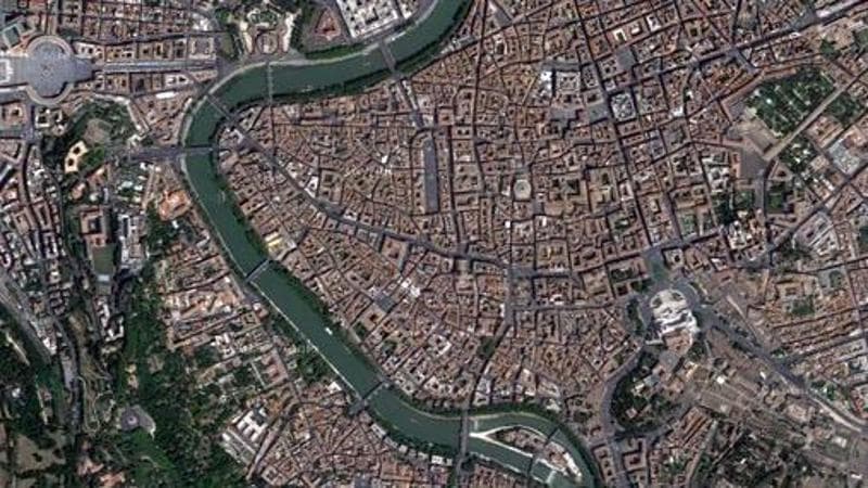 Consumo del suolo sempre più veloce: ogni giorno nuovo cemento e asfalto pari a 35 campi di calcio