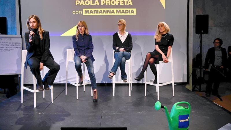 Milano, 24 ottobre: un momento dell'iniziativa "Crescere" organizzata dai riformisti del Pd