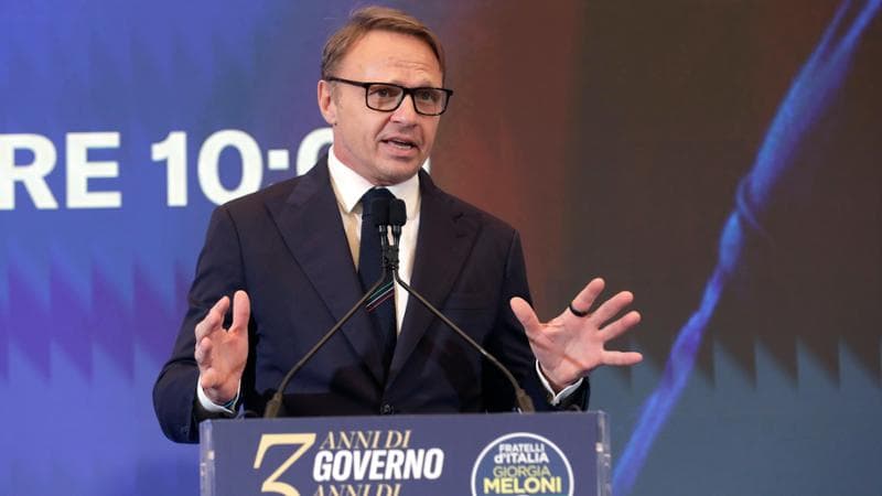 FRANCESCO LOLLOBRIGIDA MINISTRO