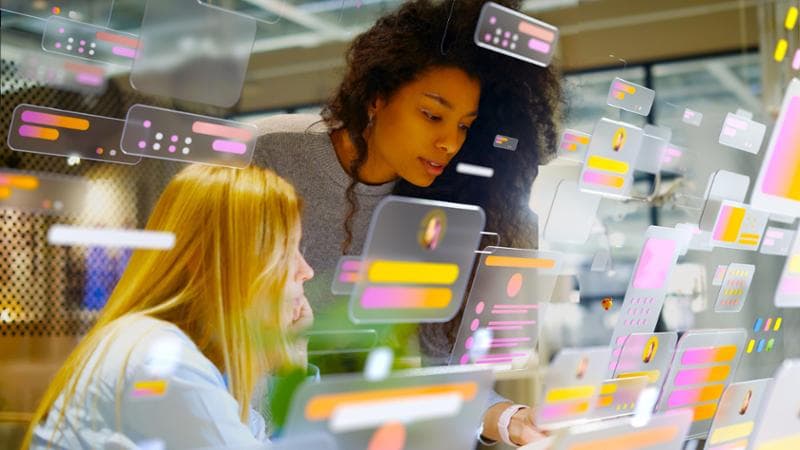 Usa, per la prima volta in 80 anni le donne lasciano il mercato del lavoro. Ed è anche colpa di Trump