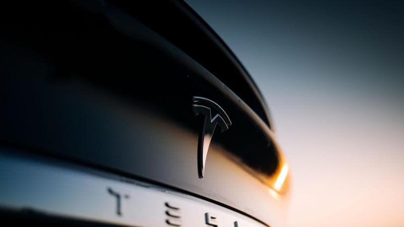Tesla, modüler kutu açma işlemini başlatıyor ve otomobil üretiminde devrim yaratabilir. İşte nedeni