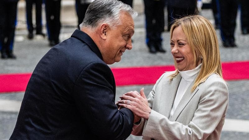 Orban, l’imbarazzo a palazzo Chigi: “Non rompere con Bruxelles”