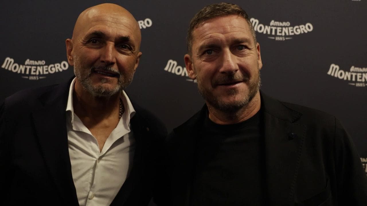 Totti vs Spalletti, duello western tra Juve e abbracci: "Ma non abbiamo ancora parlato"