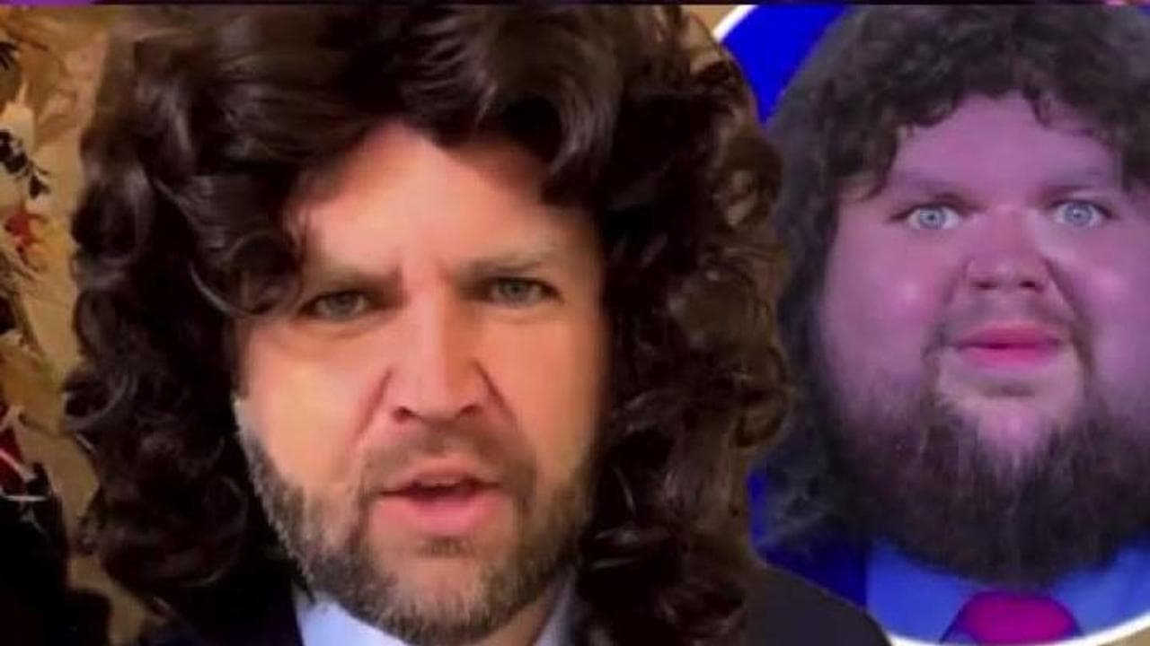 I meme-auguri di Vance: per Halloween il vicepresidente Usa si veste come la sua caricatura