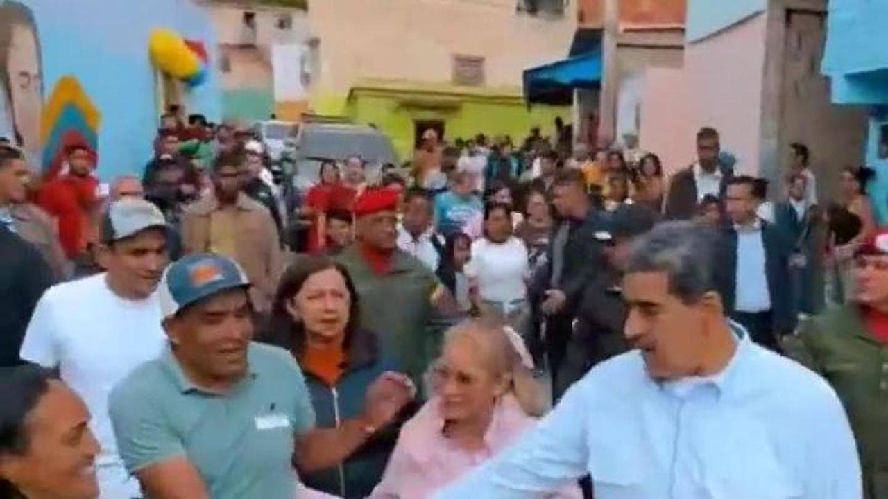 Venezuela, Maduro: "Nessuno ci toglierà la nostra democrazia"