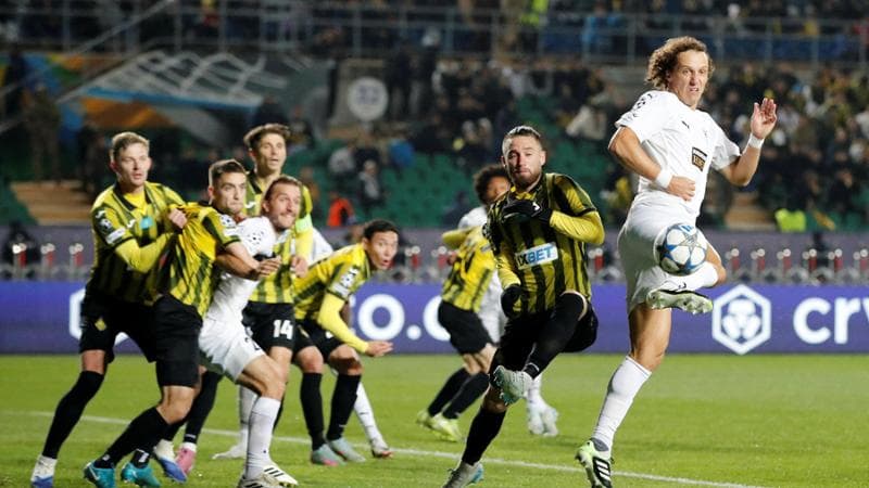Una fase della gara giocata dal Kairat contro il Pafos