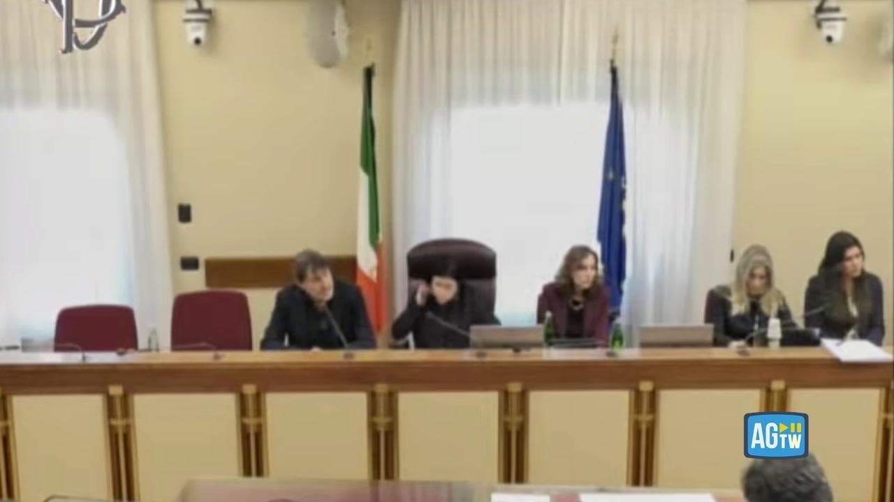 Ranucci all'Antimafia: alla domanda su Fazzolari chiede di rispondere in seduta segreta