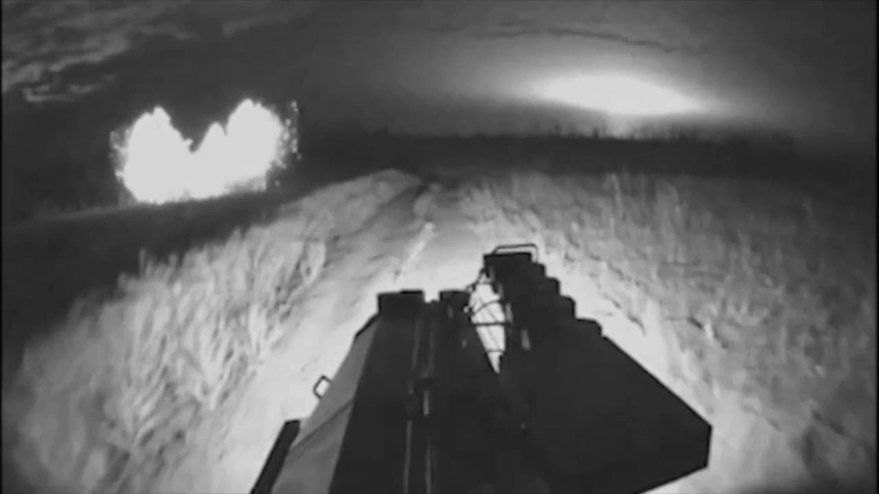 Ucraina, nella notte il robot porta in salvo il soldato ferito nell'aera controllata dai russi