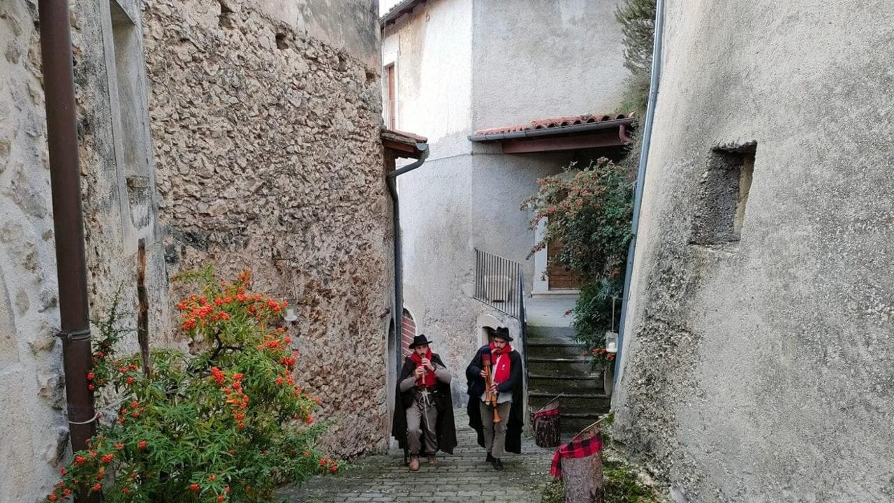 Tussio, Abruzzo