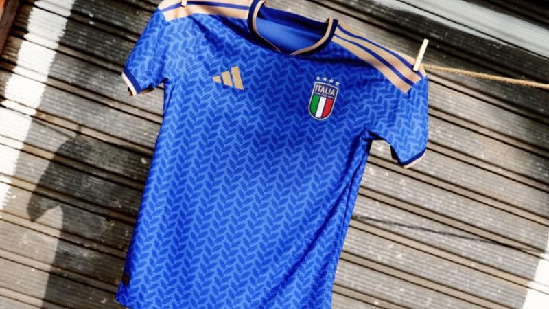 La nuova maglia dell'Italia