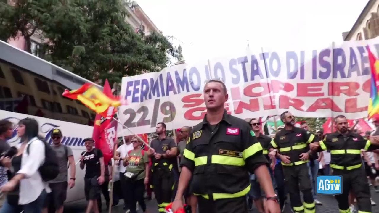 Roma, il vigile del fuoco: «Contestazione disciplinare per aver sfilato in uniforme. Rifarei tutto»